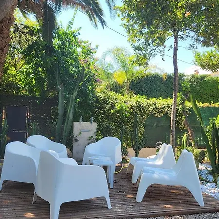 Maison Avec Grand Jardin Centre