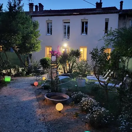 Maison Avec Grand Jardin Centre Casa de Férias