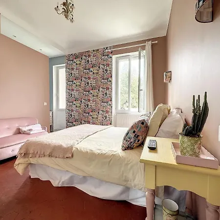 Maison Avec Grand Jardin Centre Casa de Férias *