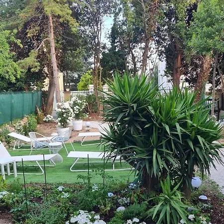 Maison Avec Grand Jardin Centre